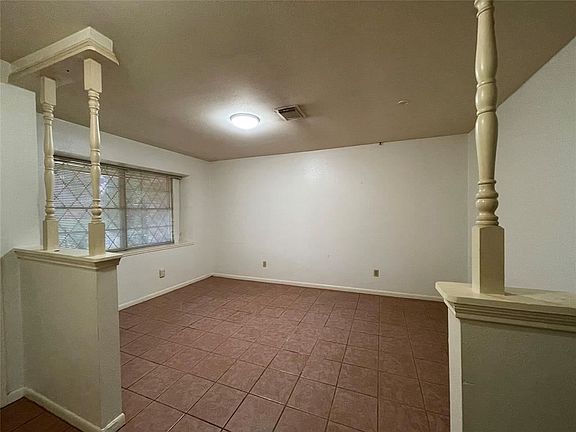 2nd image of 11514 Longbrook Dr