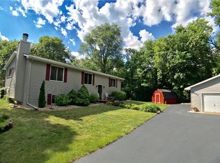 8663 205th St W, Lakeville, MN 55044