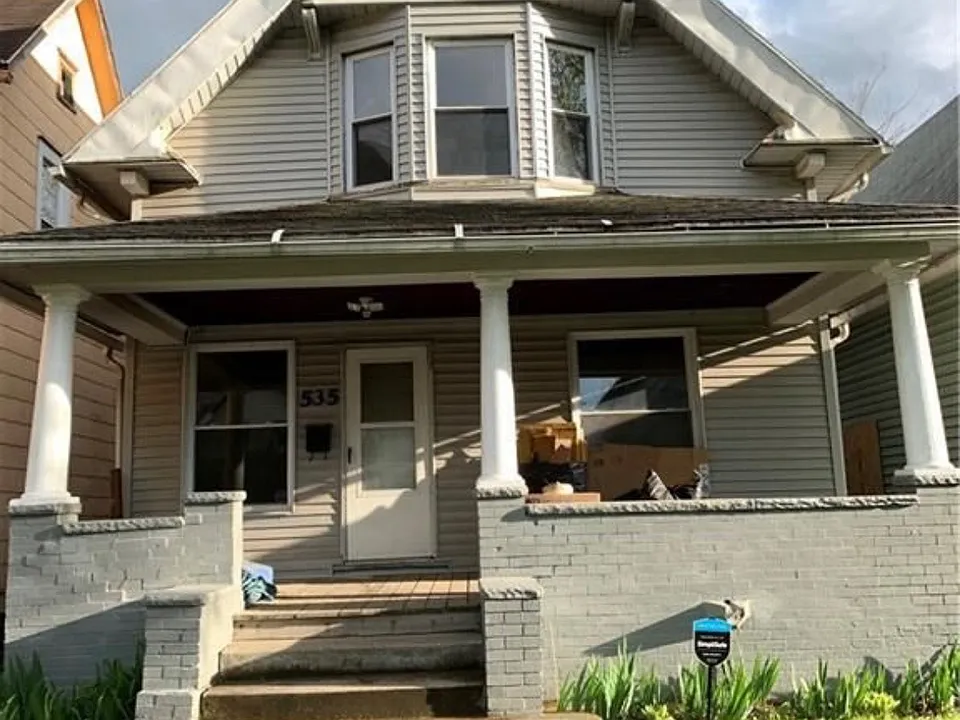 535 Prouty Ave