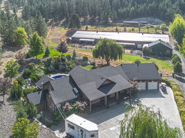 5833 Todd Rd, Kamloops, BC V2C 6P2