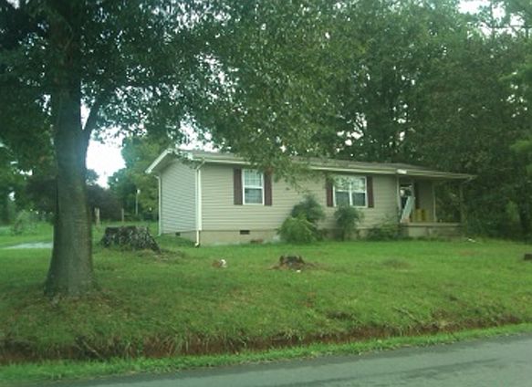 1st image of 1746 Benton Station Rd