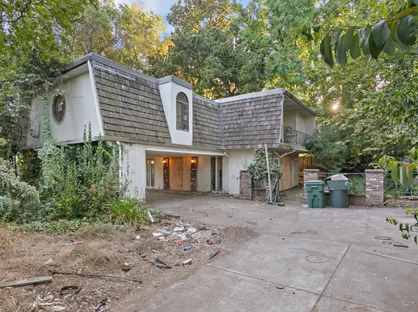 2225 Claremont Rd, Carmichael, CA 95608