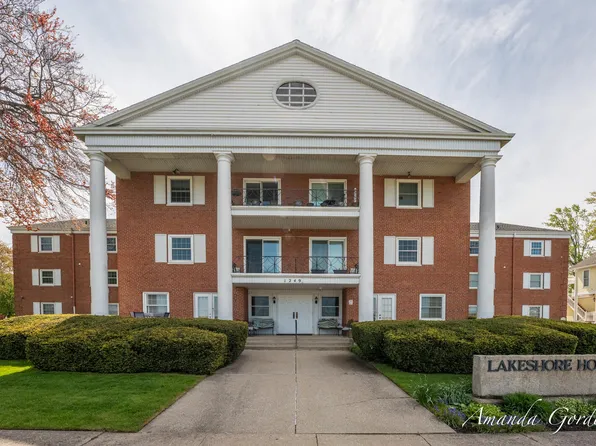 1249 Lakeshore Dr APT 139, Muskegon, MI 49441