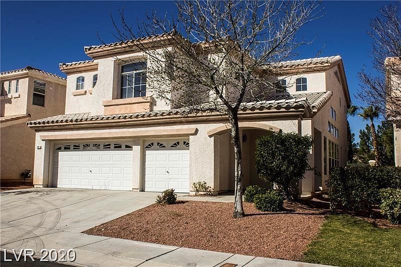 1st image of 141 Lakewood Garden Dr #0