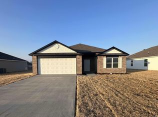 107 Powder River Dr, Beebe, AR 72012