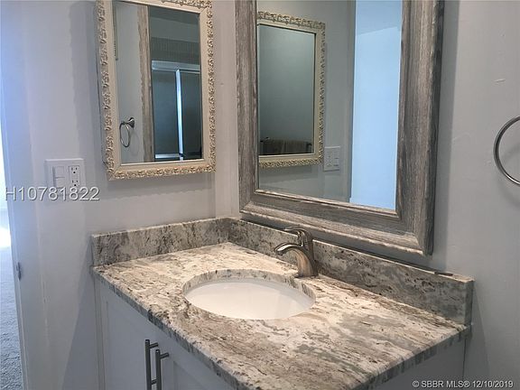3rd image of 501 E Dania Beach Blvd APT 5L