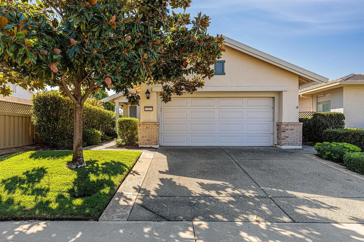 1227 Cherry Blossom Ln photo 1