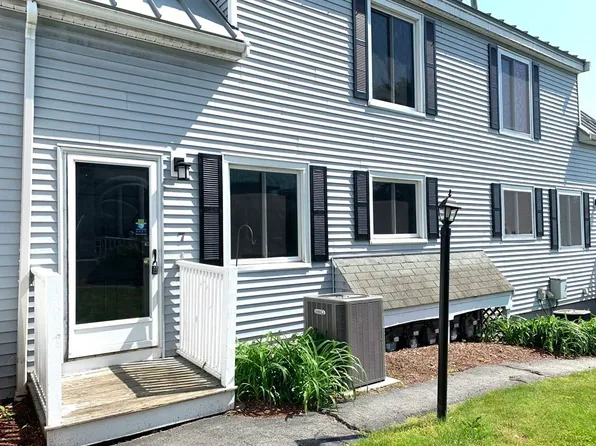 325 Mammoth Rd APT 7, Lowell, MA 01854