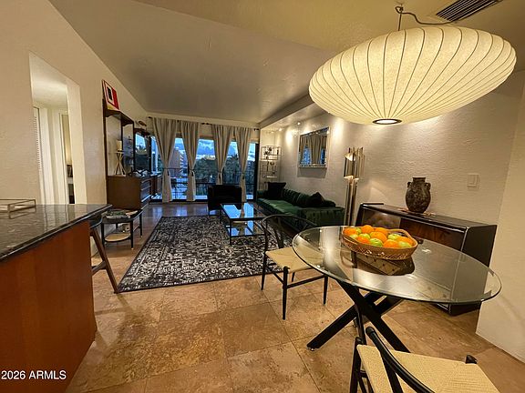 4th image of 805 N 4TH Avenue #502