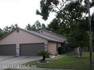 8737 Pinevalley Ln, Jacksonville, FL 32244