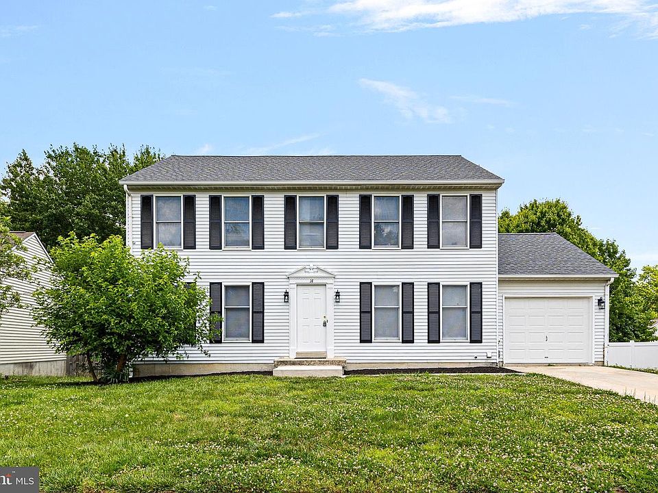 1st image of 14 Tarcote Ct