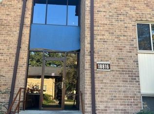 18816 Walkers Choice Rd APT 4, Montgomery Village, MD 20886