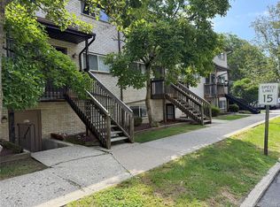 26 Cooper Road #810, Poughkeepsie, NY 12603