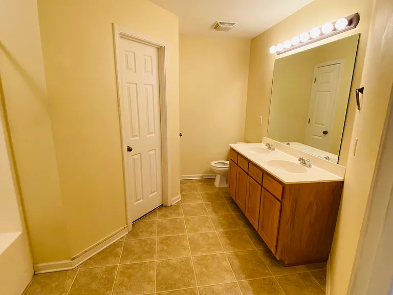 9997 Asheville Dr — Photo 12