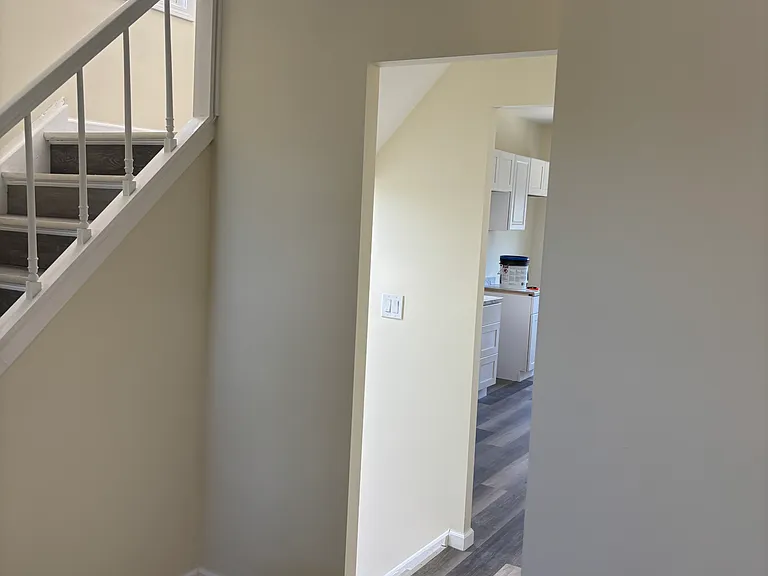 43 Ludington St — Photo 12