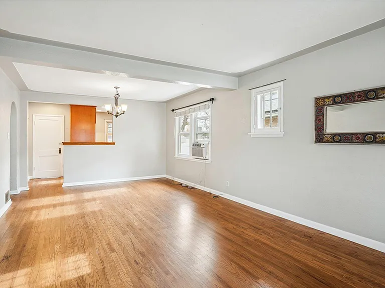2278 S Emerson St — Photo 4