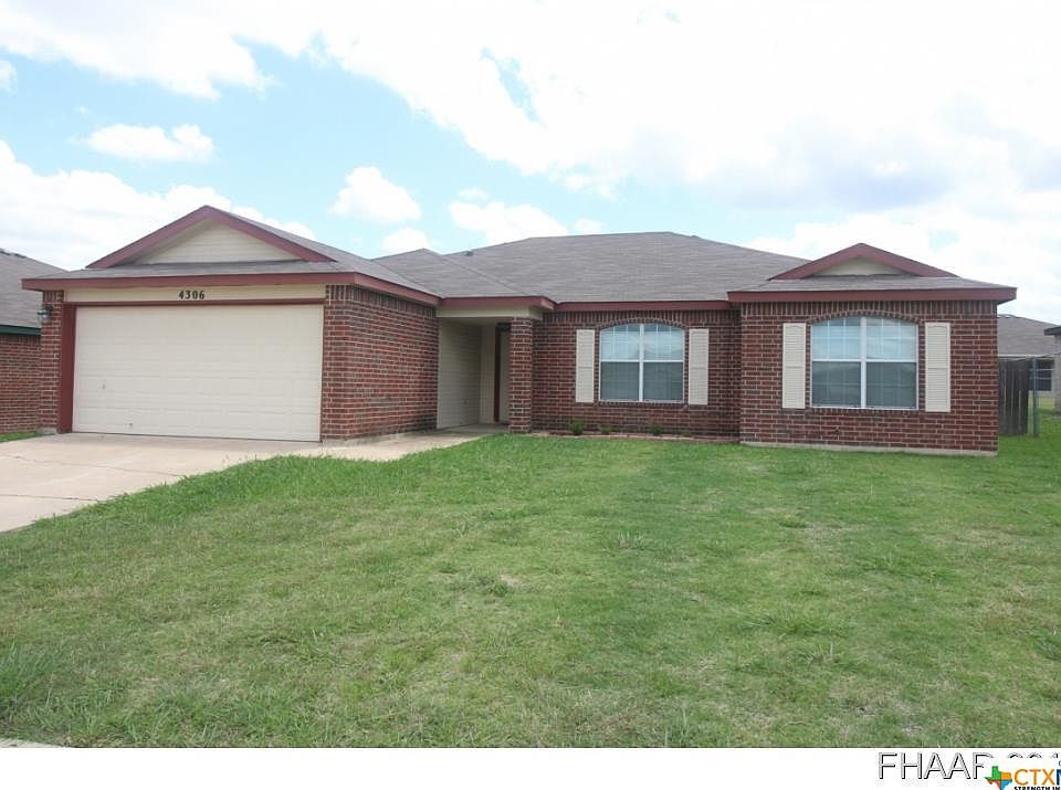 1st image of 4306 Lloyd Dr