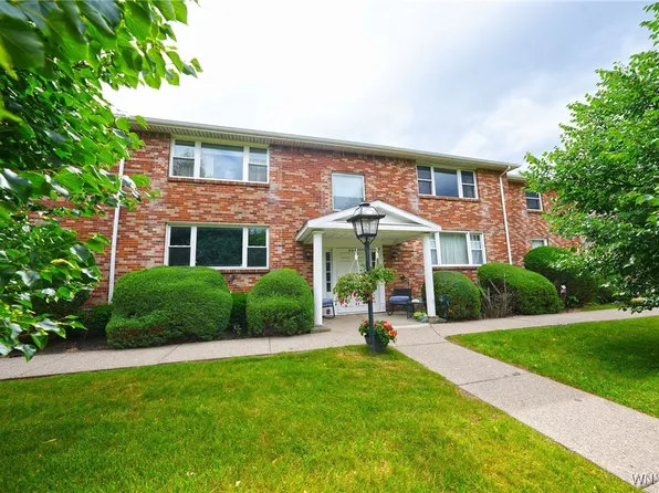 59 Old Lyme Dr APT 3, Amherst, NY 14221