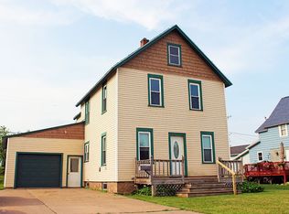 449 W Division St, Ishpeming, MI 49849