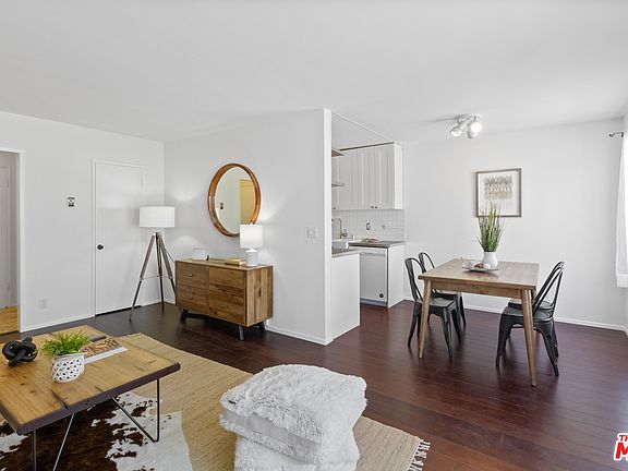 2nd image of 3734 S Canfield Ave APT 333