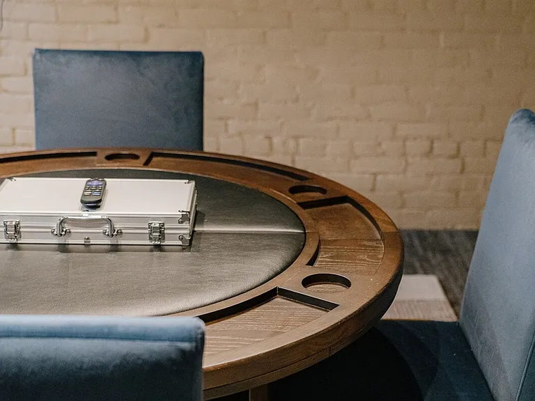 Building's Lounge