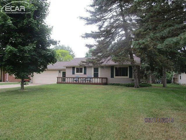 15220 Charluene Dr photo 1