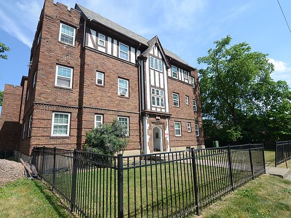 2nd image of 2532 Highland Ave Unit 11