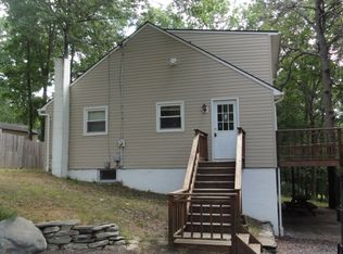 862 Seneca Rd, East Stroudsburg, PA 18302