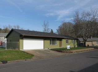 18110 Hardway Ct, Gladstone, OR 97027