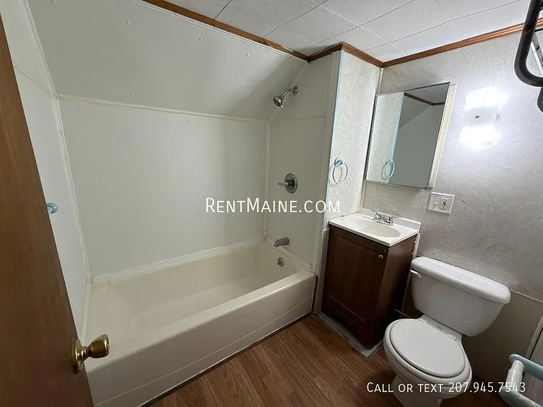 589 Main St #2 — Photo 13