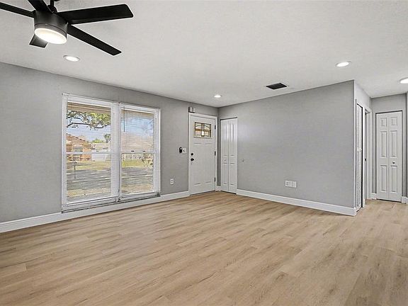 3rd image of 7442 Compton Ln