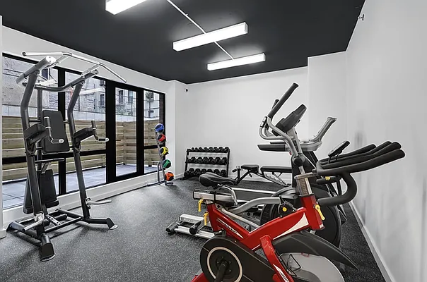 Rented by REZI | media 20