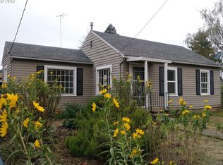 400 S 3rd St, Silverton, OR 97381