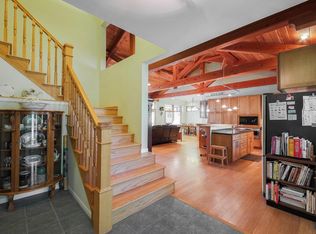 9948 Winston Rd, Pinckney, MI 48169