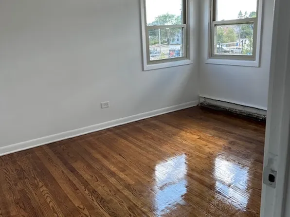 3840 W 63rd St APT 3A, Chicago, IL 60629
