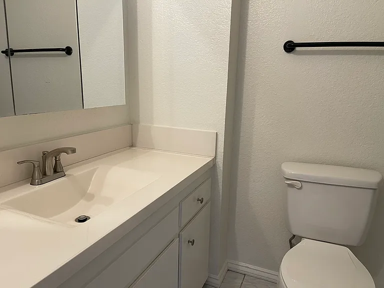 12527 Vicente Pl — Photo 7