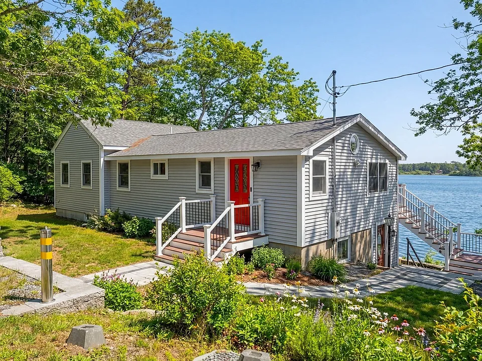185 Sandy Beach Rd