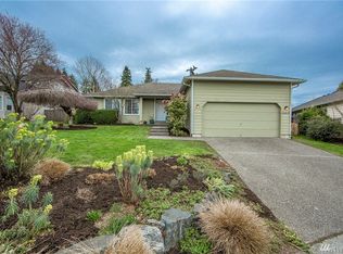 12215 NE 165th Pl, Bothell, WA 98011