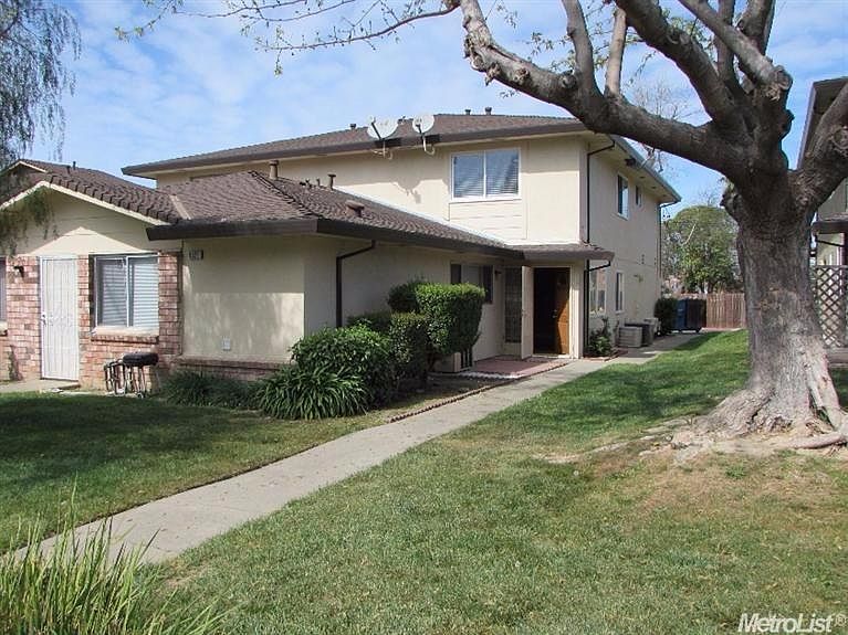 1st image of 4521 Greenholme Dr APT 3