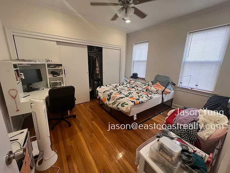 31 Queensberry St #259 — Photo 8