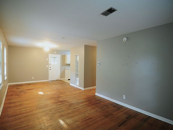 3rd image of 4110 Broyles Ave SW