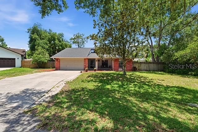 1st image of 24016 Starling Cir