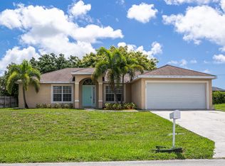 1549 SE Clearbrook St, Port Saint Lucie, FL 34983