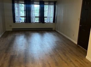 1101 SW Harrier Cir APT 202, Oak Harbor, WA 98277