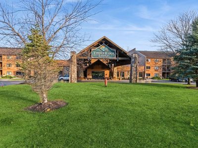 7020 Grand Geneva WAY #463, Lake Geneva, WI, 53147