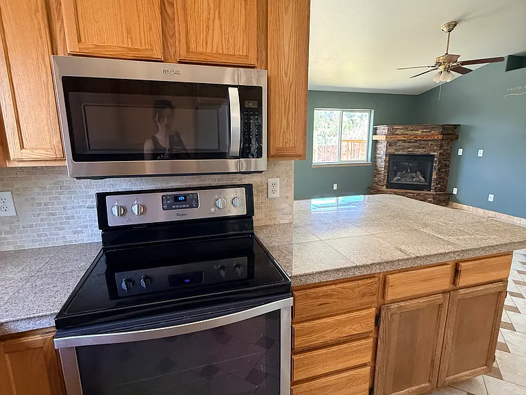 1509 Haystack Rd — Photo 11