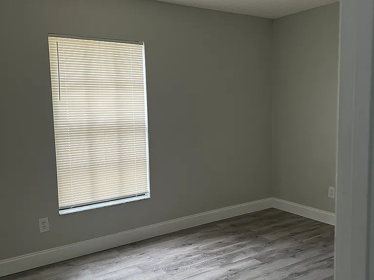 101 Teakwood Dr #101 — Photo 1