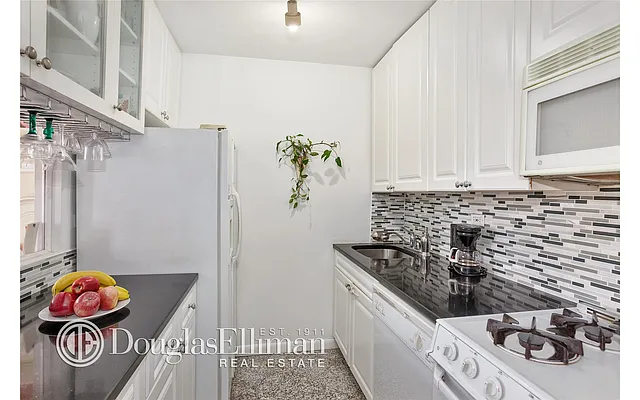 Sold by Douglas Elliman | media 2