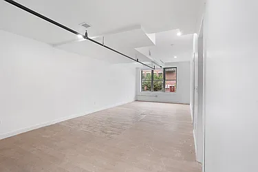 Rented by Safdie Realty Group