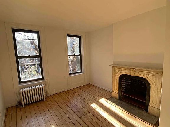 3rd image of 48 W 8th St #3C